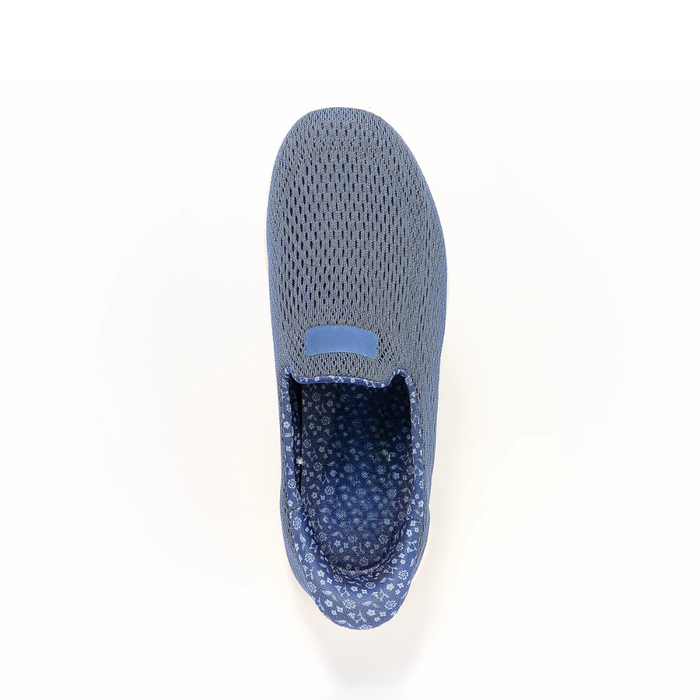 Lucia Go Walk Slip-Ins