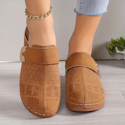 Mia - Chic Wedge Sandals